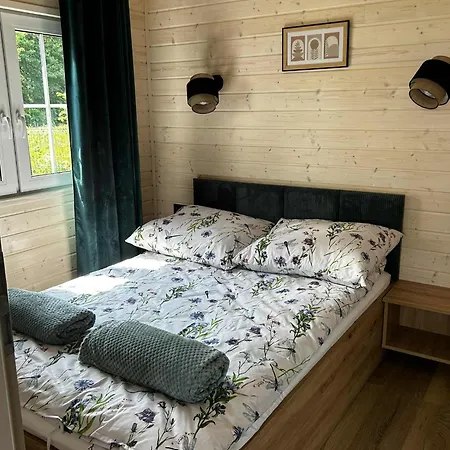 Osada Pana Kraba Kamp alanı