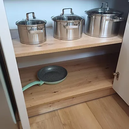 Osada Pana Kraba Kamp alanı